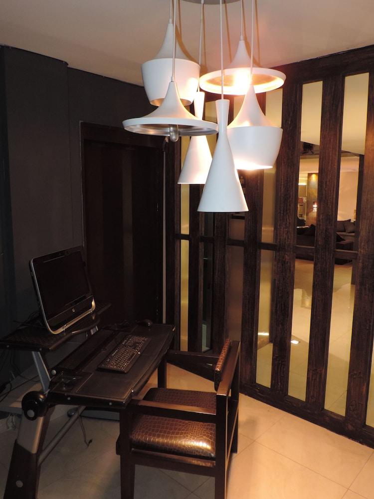 Hotel Senorial Platino ليون المظهر الخارجي الصورة