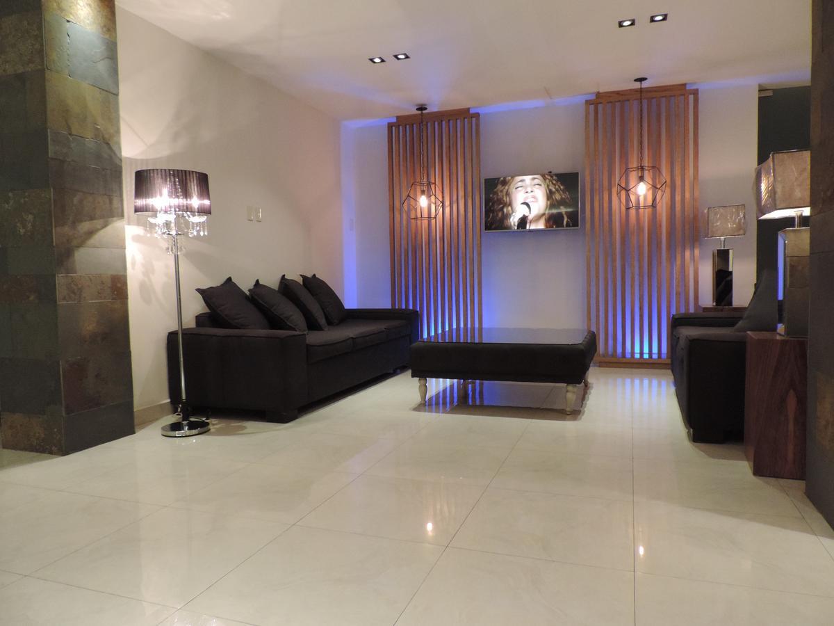Hotel Senorial Platino ليون المظهر الخارجي الصورة