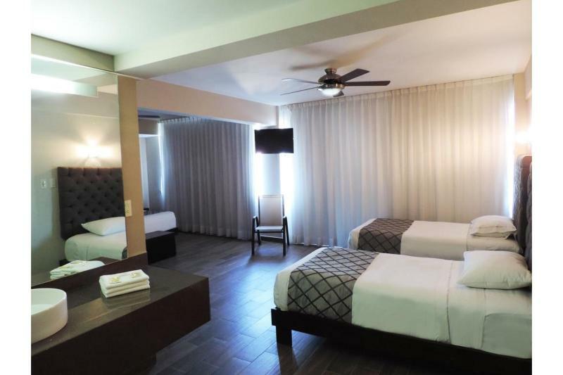 Hotel Senorial Platino ليون المظهر الخارجي الصورة